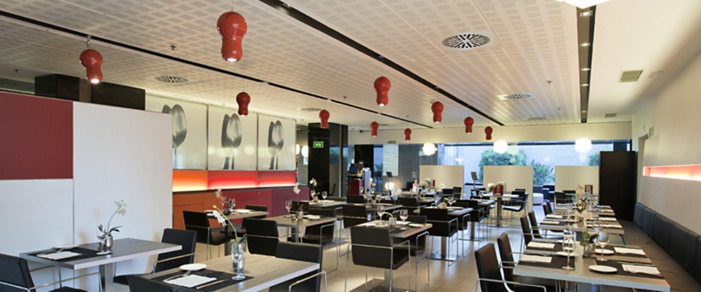 Ilunion Hotel